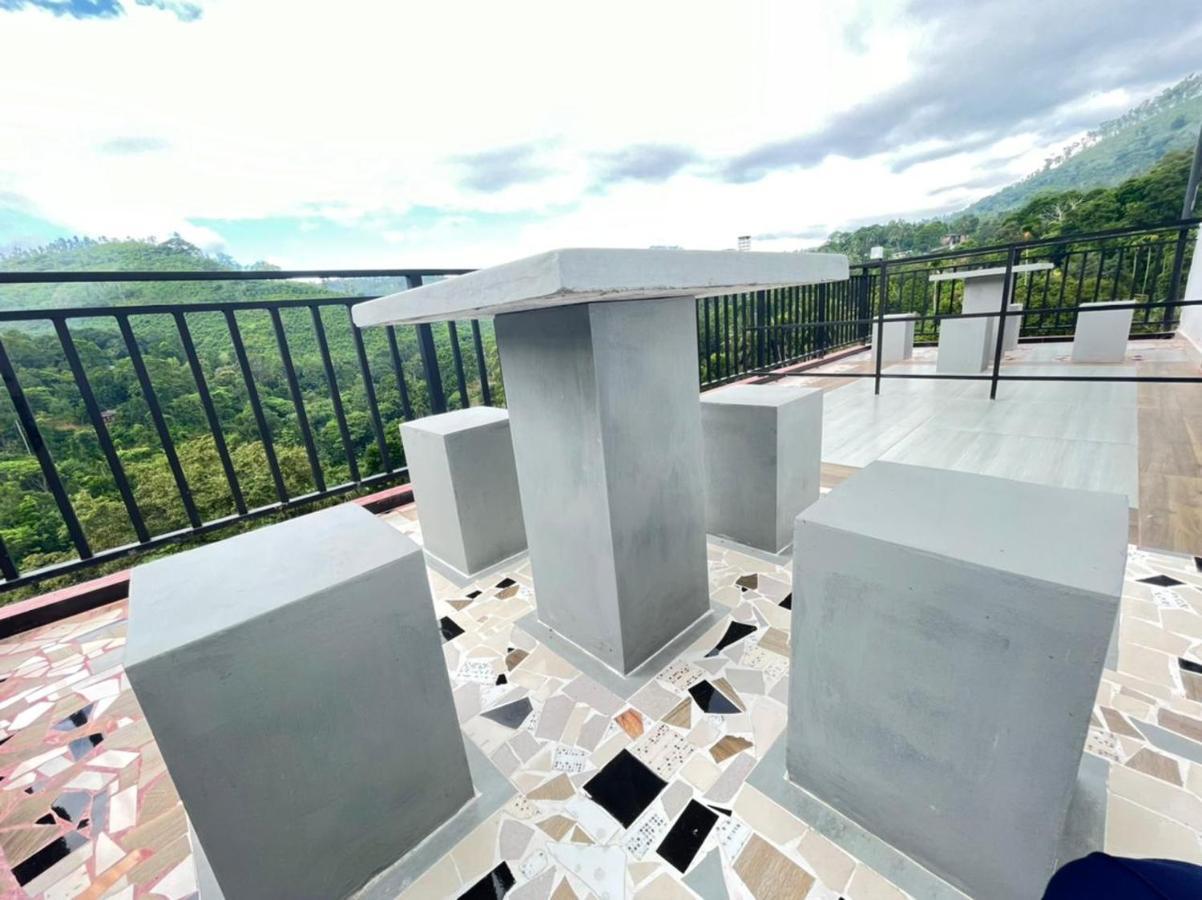 Dedunu Guest Hotel บาดุลลา ภายนอก รูปภาพ