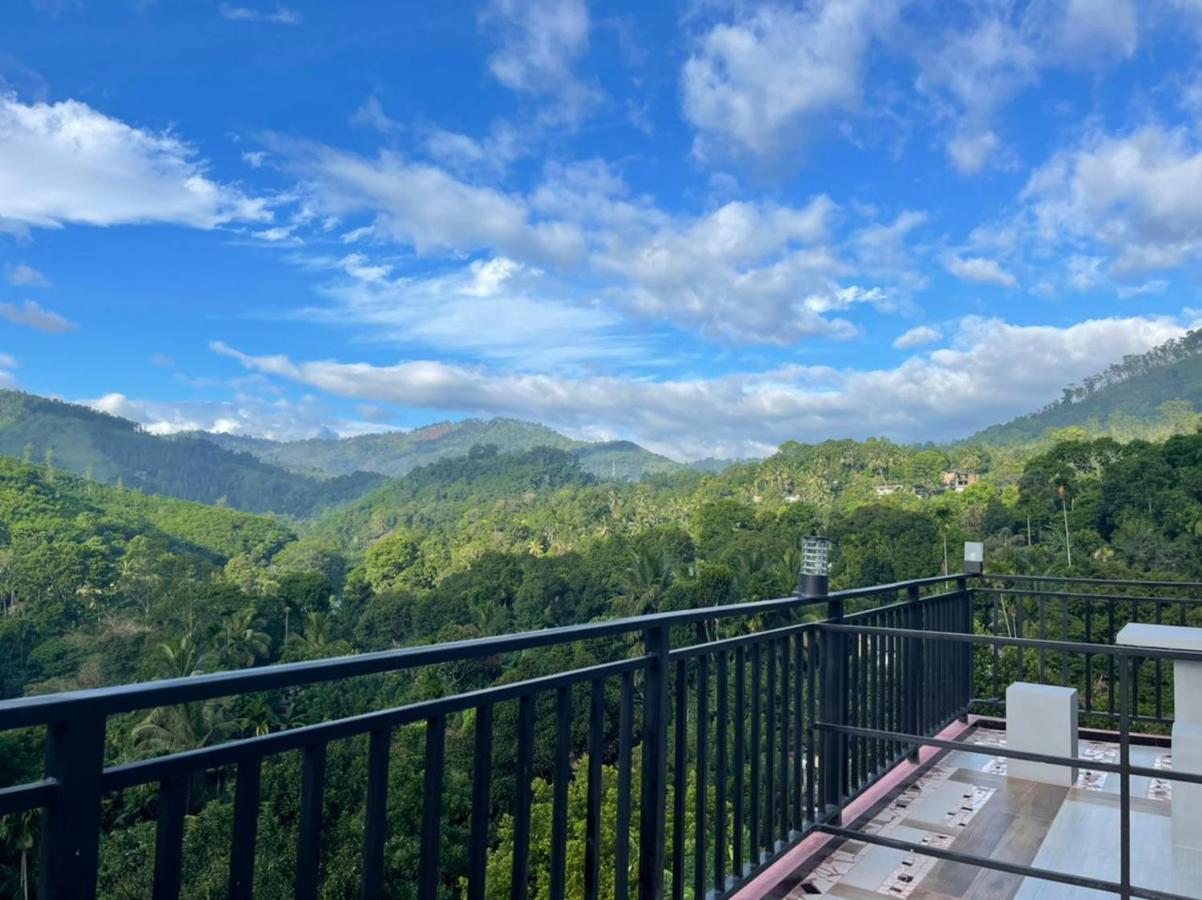 Dedunu Guest Hotel บาดุลลา ภายนอก รูปภาพ