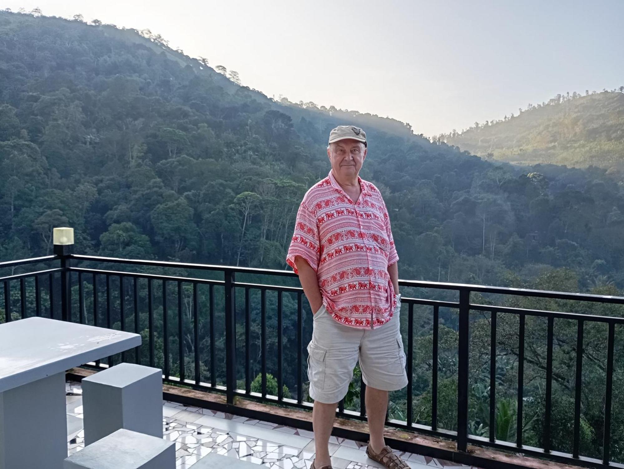 Dedunu Guest Hotel บาดุลลา ภายนอก รูปภาพ