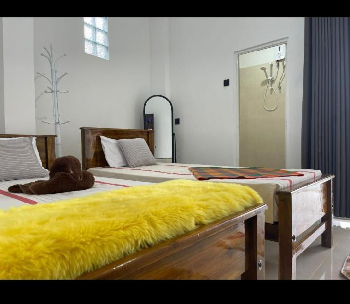 Dedunu Guest Hotel บาดุลลา ภายนอก รูปภาพ